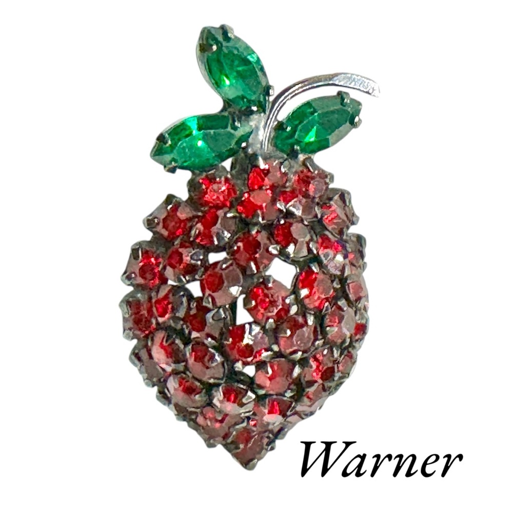 Vintage Hallmarked Warner Red Crystal Strawberry Brooch